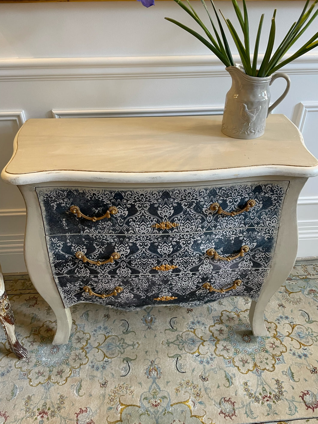 French style commode